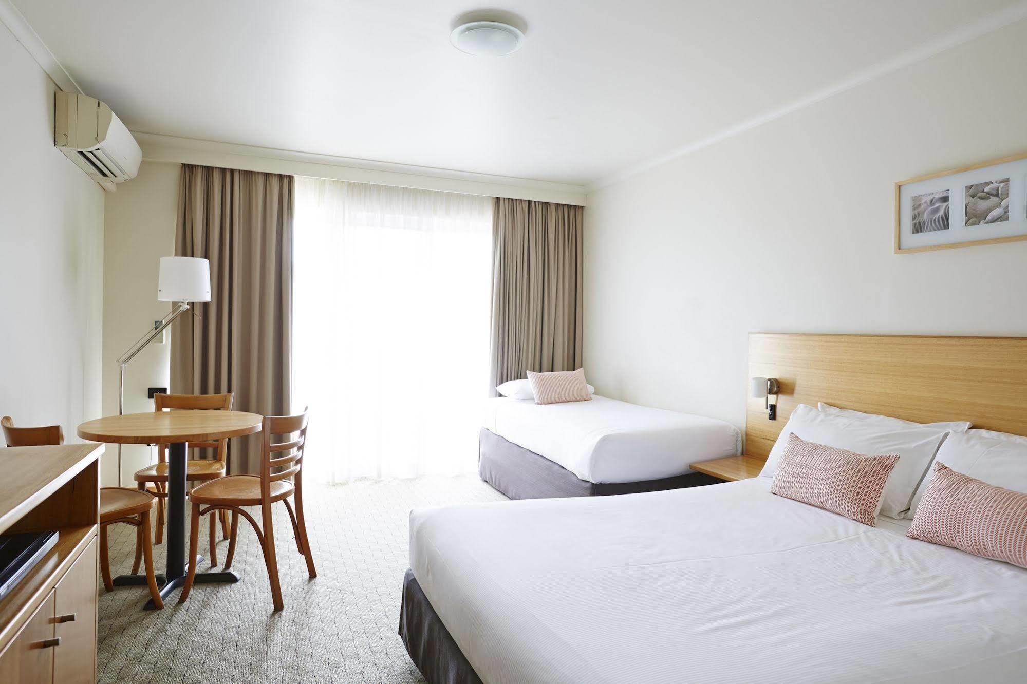 Bay Beach Motel Байрън Бей Екстериор снимка