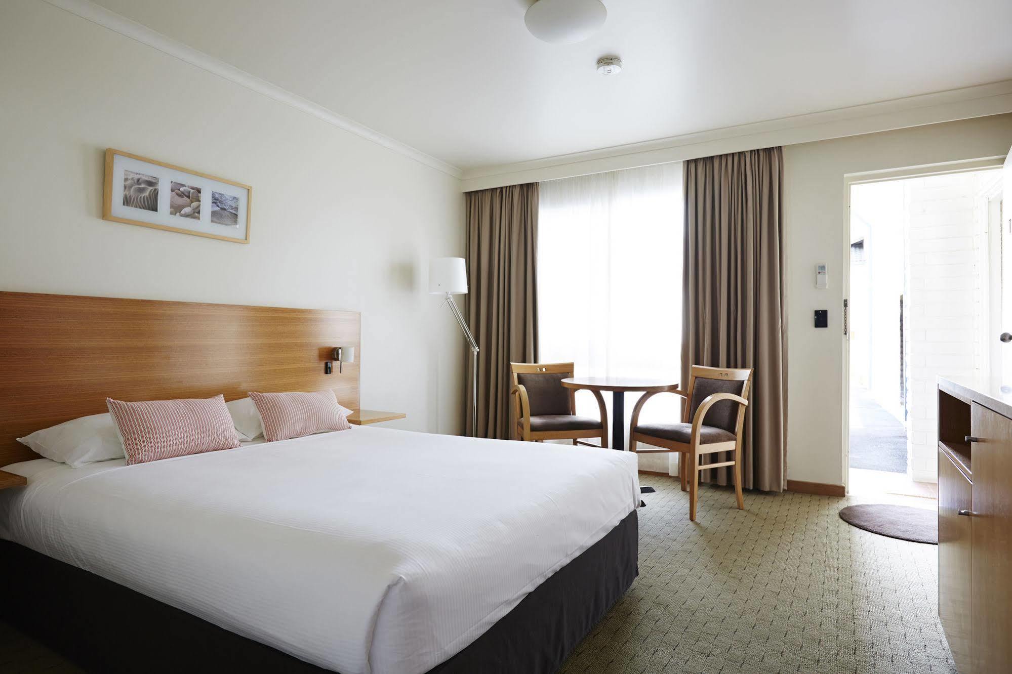 Bay Beach Motel Байрън Бей Екстериор снимка