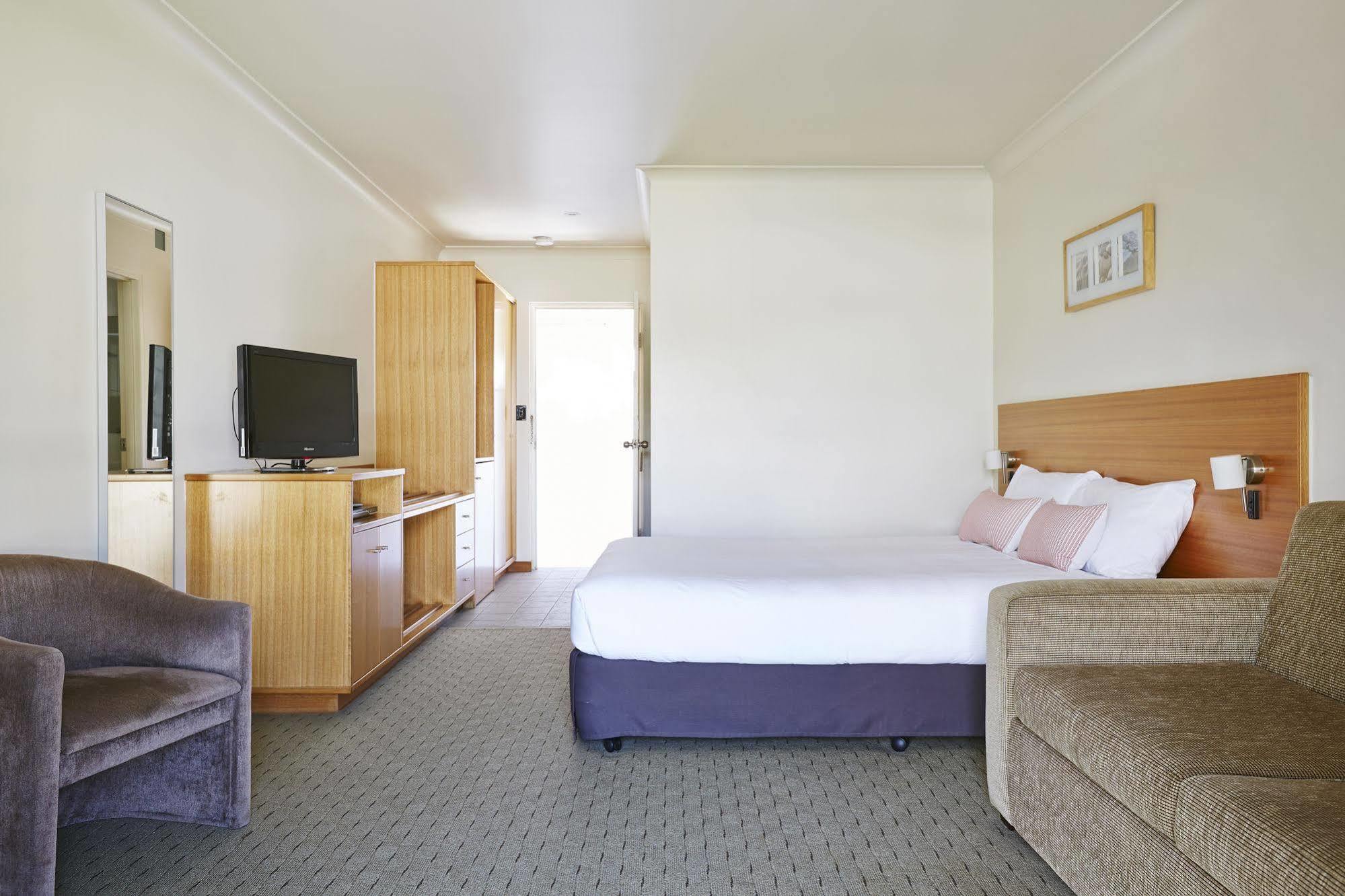 Bay Beach Motel Байрън Бей Екстериор снимка